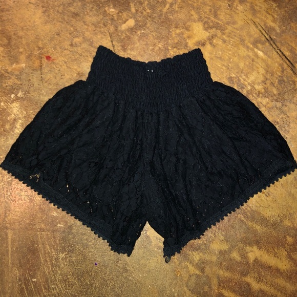 Kids Black Lace Shorts - Picture 2 of 4